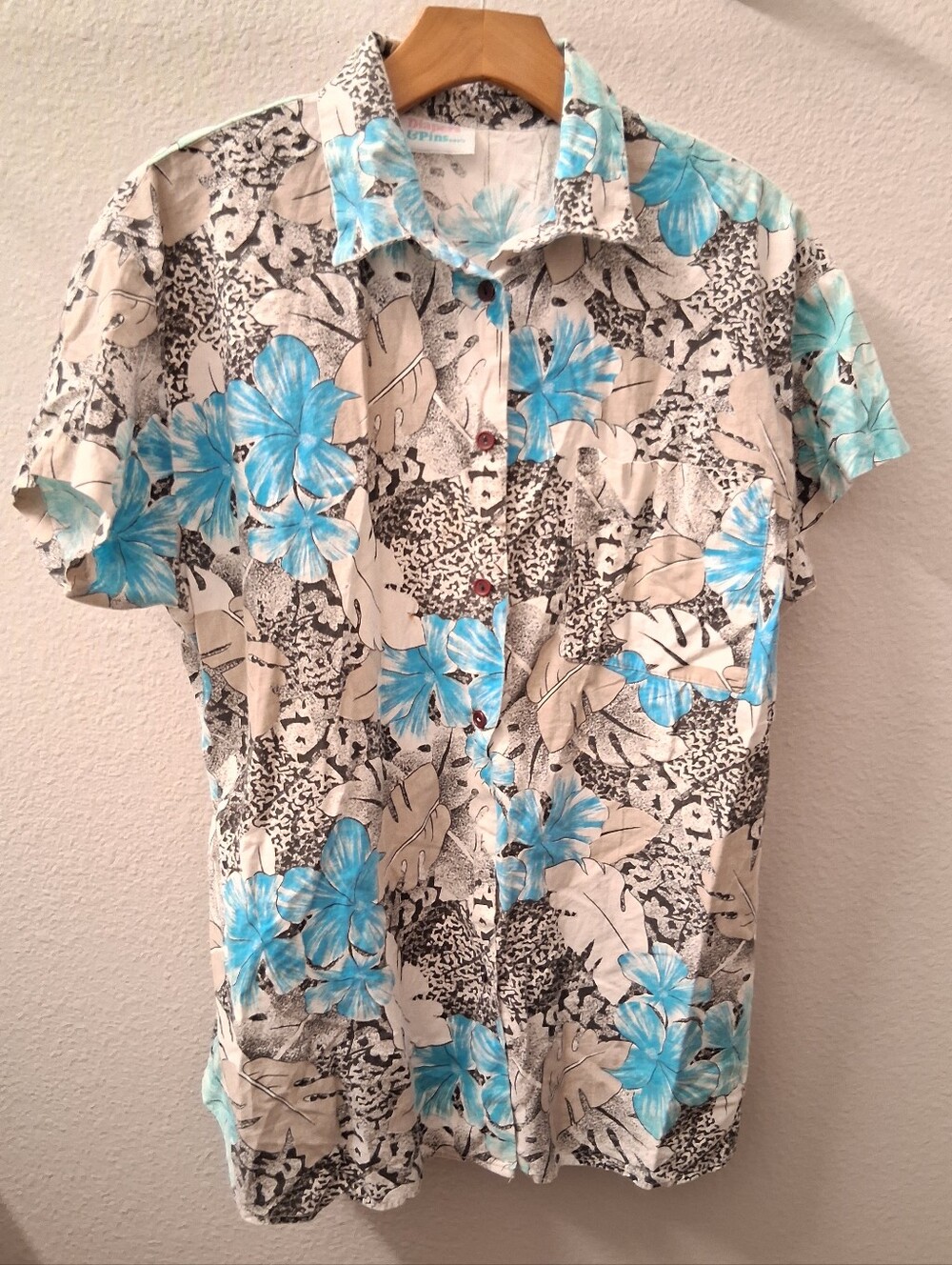 Vintage Button Down Medium Floral